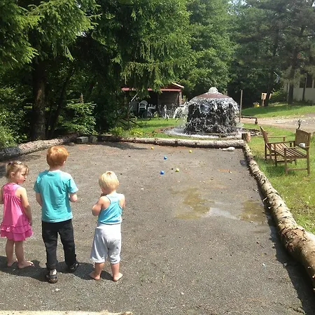 캠프장 Le Paradou Camping & Gites *