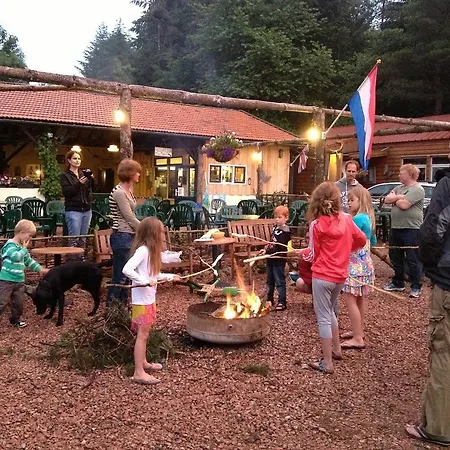 Le Paradou Camping & Gites