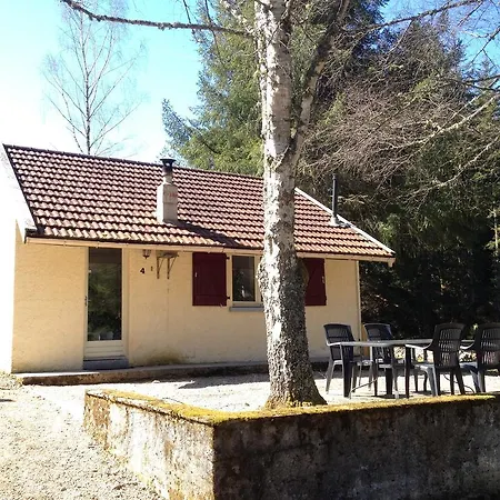 Le Paradou Camping & Gites * Saint-Priest-la-Prugne